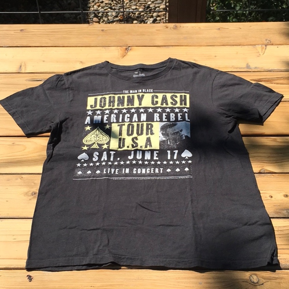 Gap Johnny Cash Screen Print Shirt like new.  Retro Style size Large